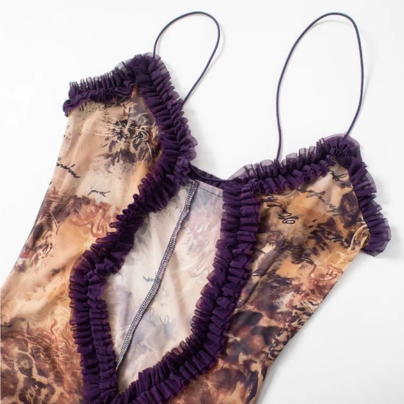 Summer shear dress flower and in full blooms - Picture 5 of 9